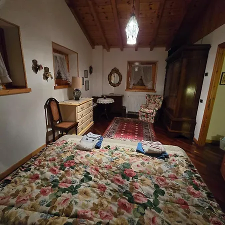On The Hills Of Val Trebbia - Casa Sasso Appartamento